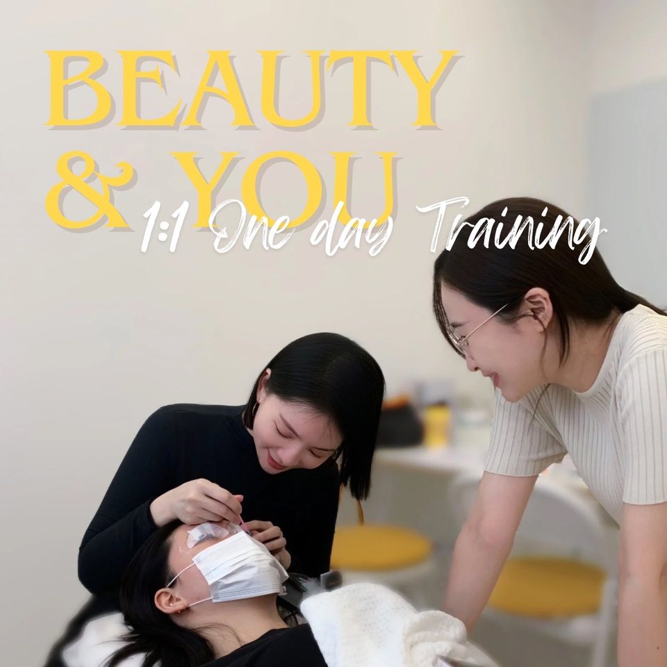One-to-one day training at Beauty & You Academy, Korea.
